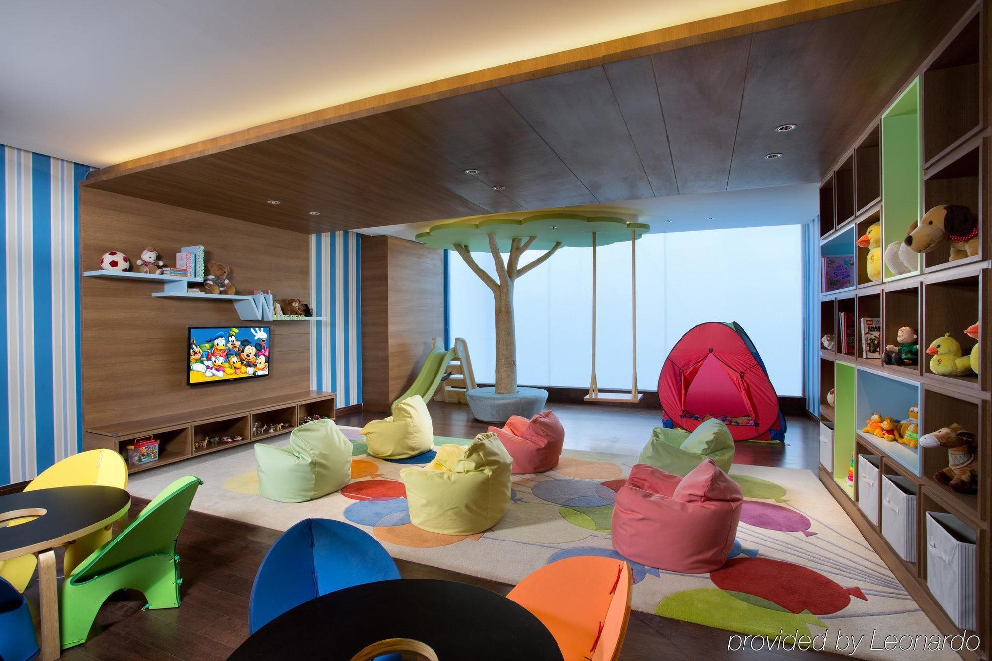 Ascott Waterplace Surabaia Exterior foto