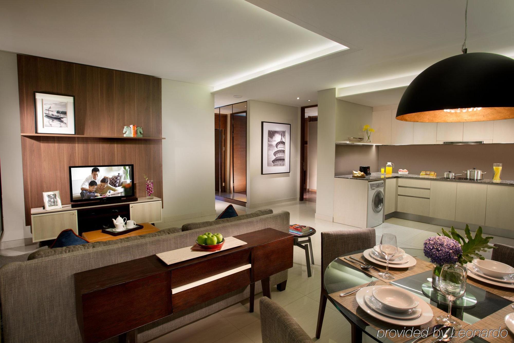 Ascott Waterplace Surabaia Exterior foto