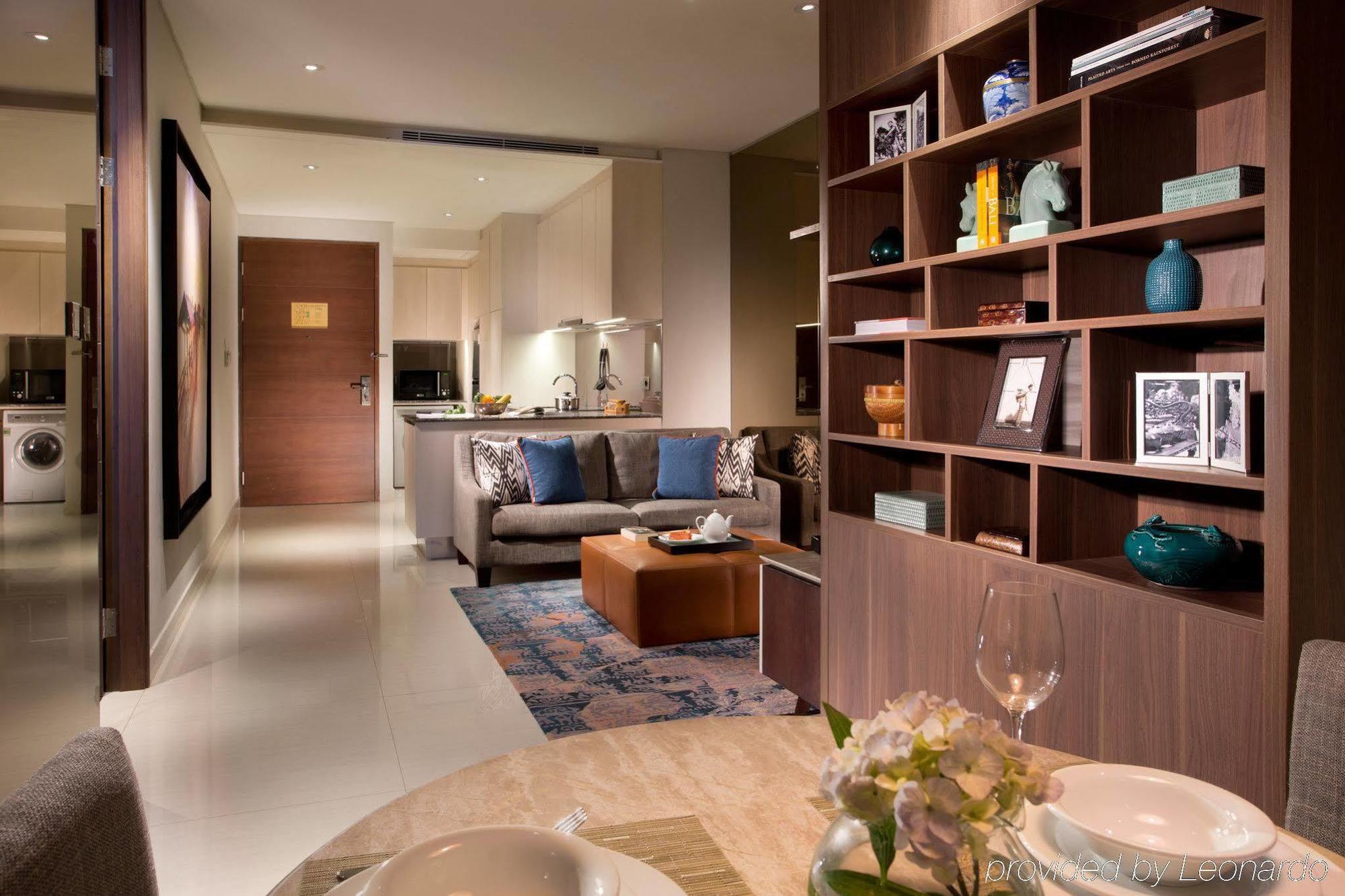 Ascott Waterplace Surabaia Exterior foto