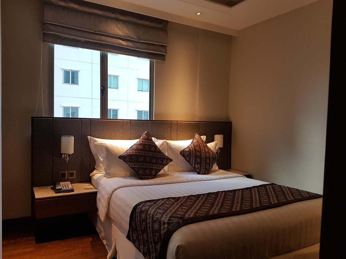 Ascott Waterplace Surabaia Exterior foto